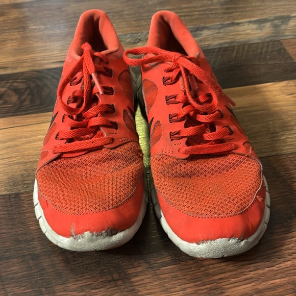 Nike Free 5.0 running shoes size 5Y - Picture 3 of 7